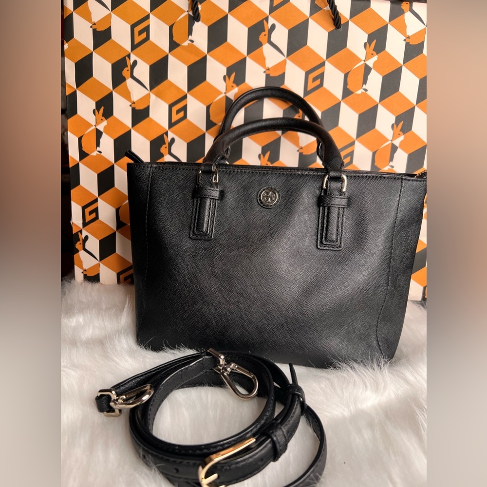 EUC Tory Burch Saffiano 2 Way Bag
